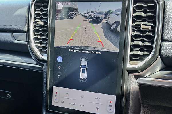 2023 Ford Everest Trend