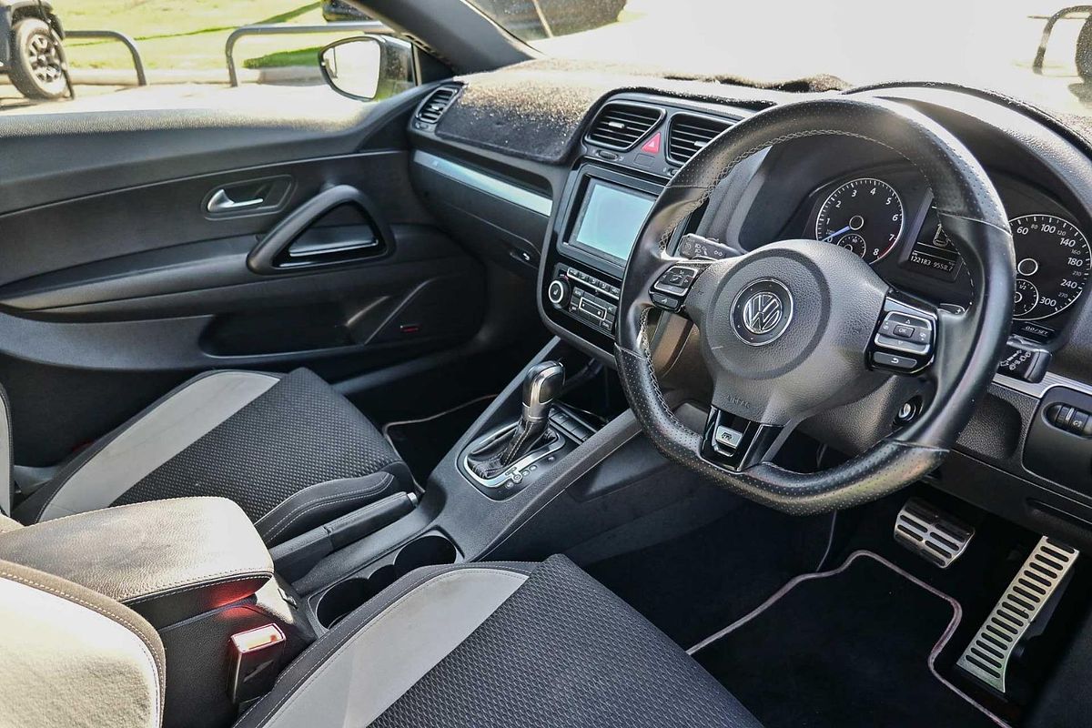 2012 Volkswagen Scirocco R 1S