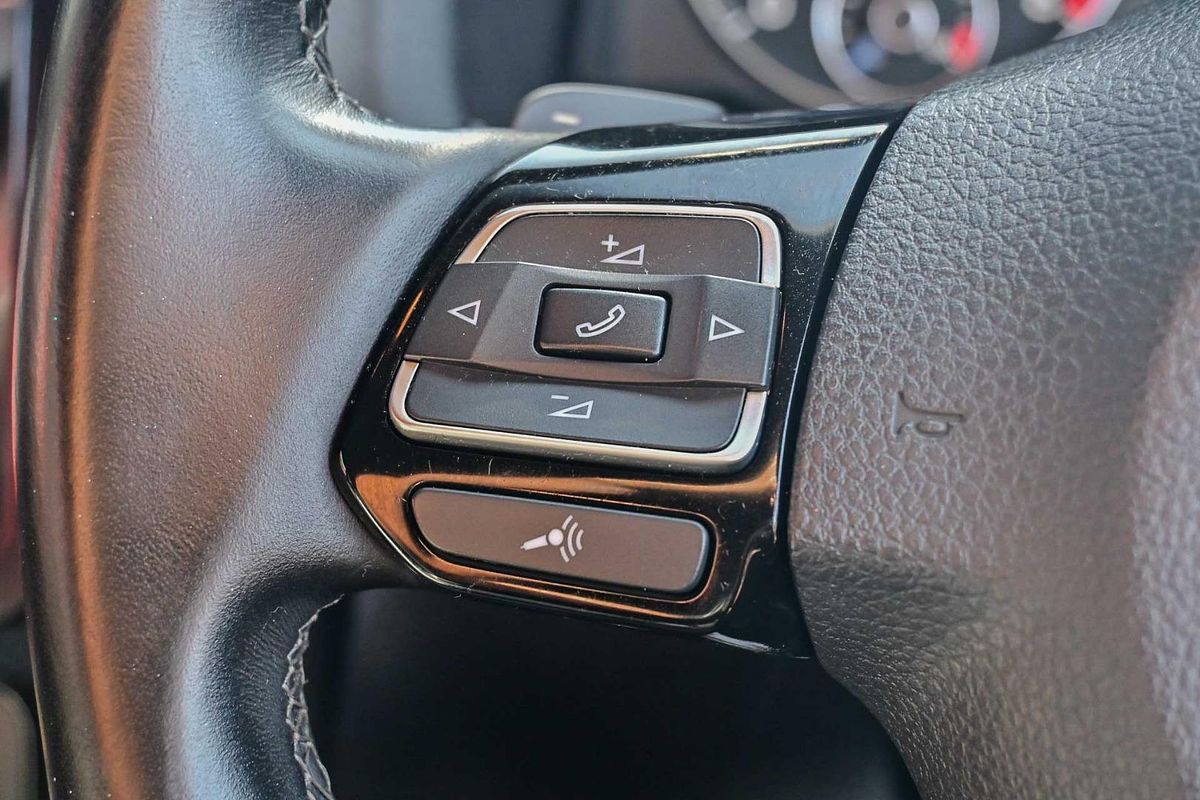 2012 Volkswagen Scirocco R 1S