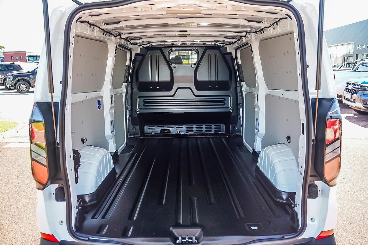 2024 Ford Transit Custom Trend SWB AV SWB