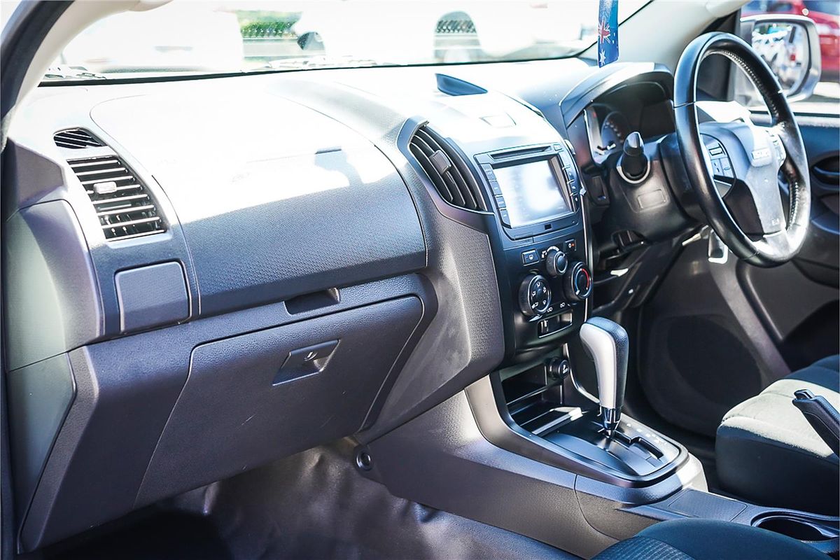 2018 Isuzu D-MAX SX High Ride Rear Wheel Drive