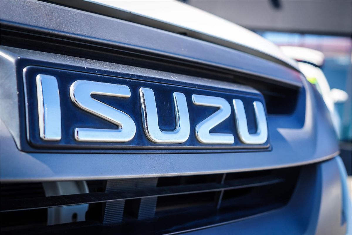 2018 Isuzu D-MAX SX High Ride Rear Wheel Drive