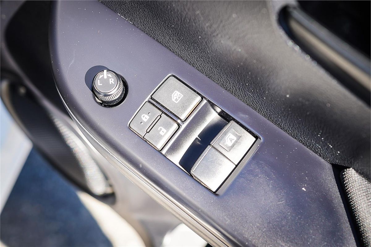2019 Toyota Hilux Workmate TGN121R Rear Wheel Drive