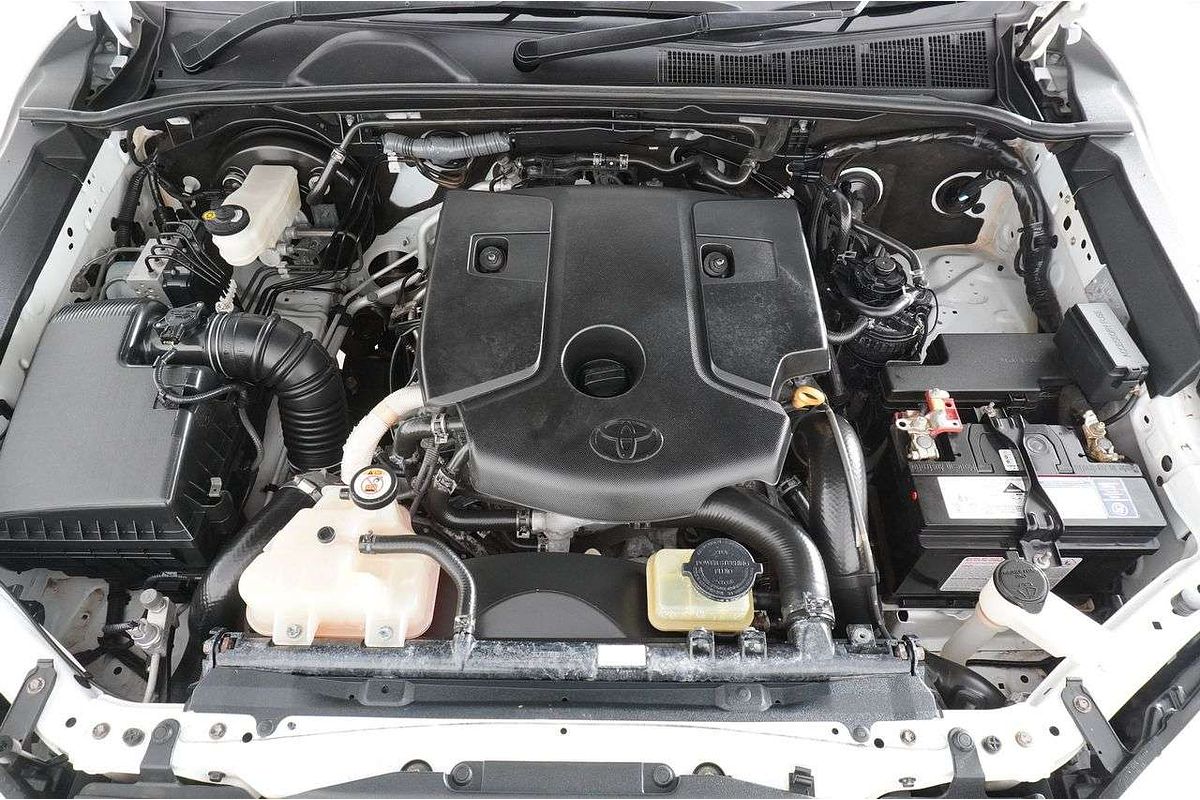 2020 Toyota HILUX SR (4x4) GUN126R MY19 UPGRADE 4X4