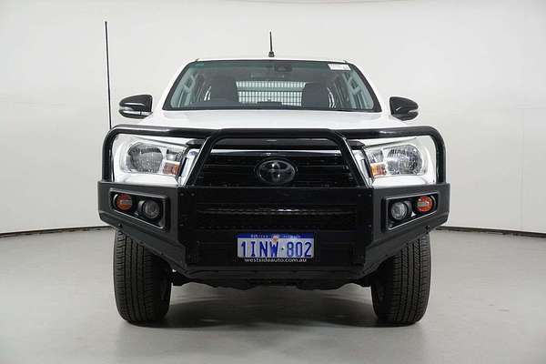 2020 Toyota HILUX SR (4x4) GUN126R MY19 UPGRADE 4X4