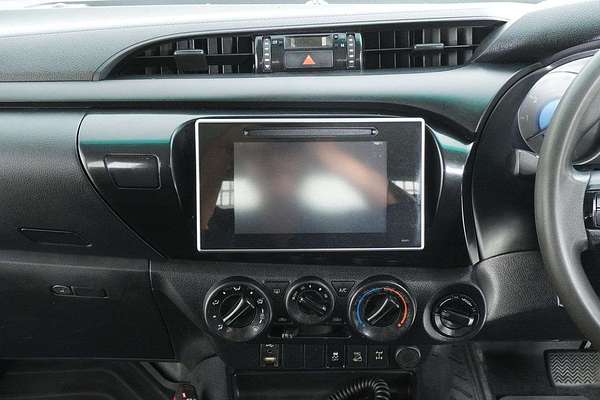 2020 Toyota HILUX SR (4x4) GUN126R MY19 UPGRADE 4X4