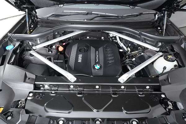 2022 BMW X7 xDrive30d G07