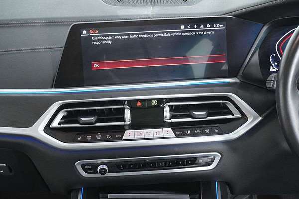 2022 BMW X7 xDrive30d G07