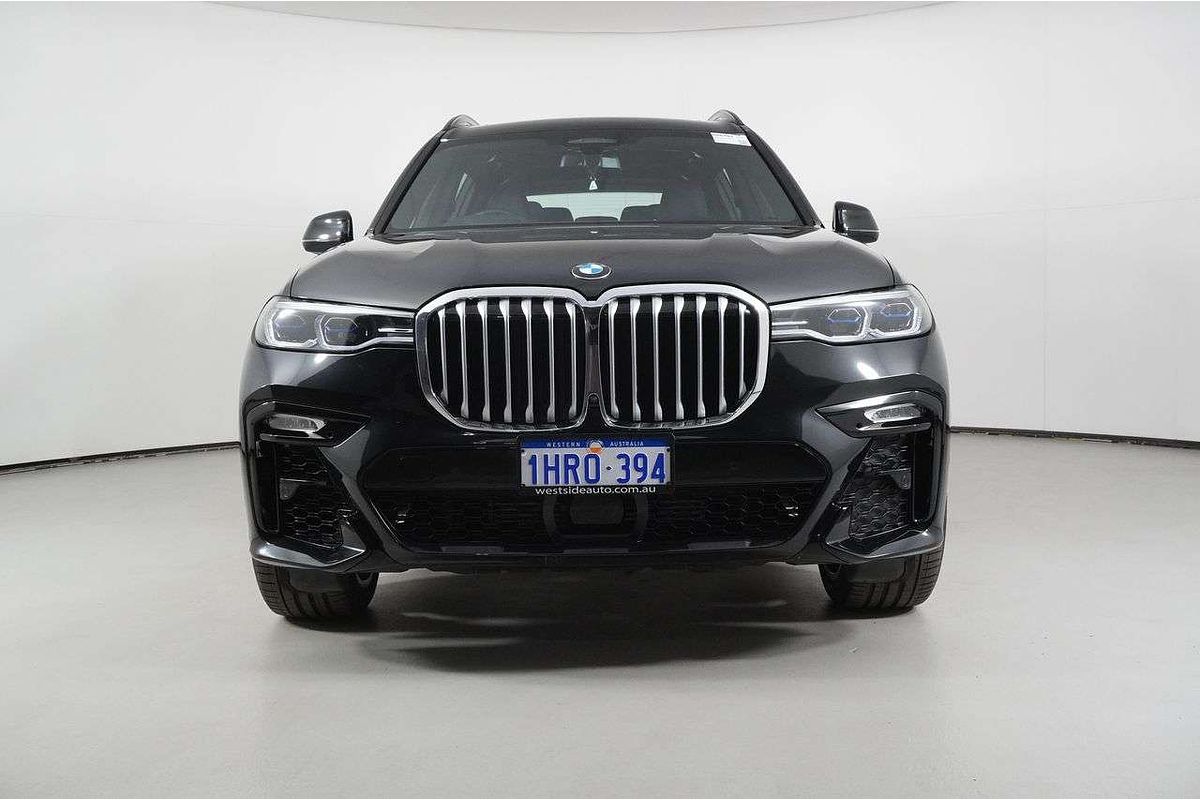 2022 BMW X7 xDrive30d G07