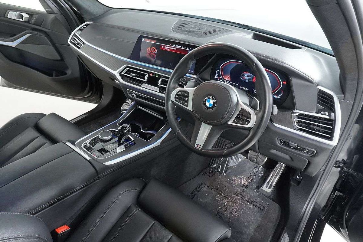 2022 BMW X7 xDrive30d G07