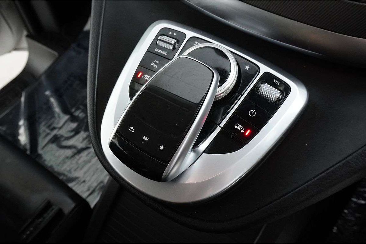 2020 Mercedes-Benz V-Class V220 d 447