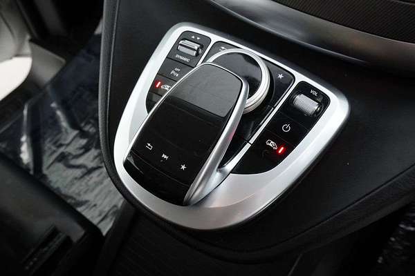2020 Mercedes-Benz V-Class V220 d 447