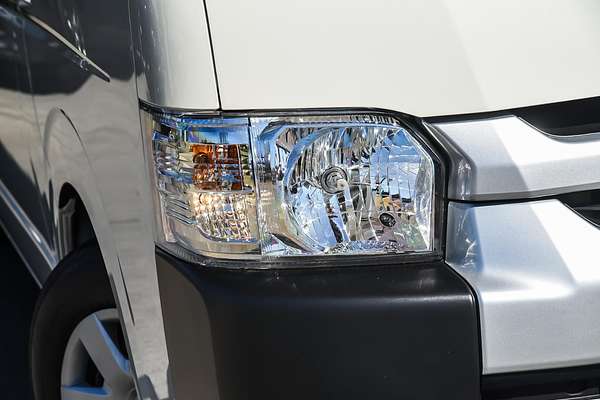 2018 Toyota Hiace KDH221R