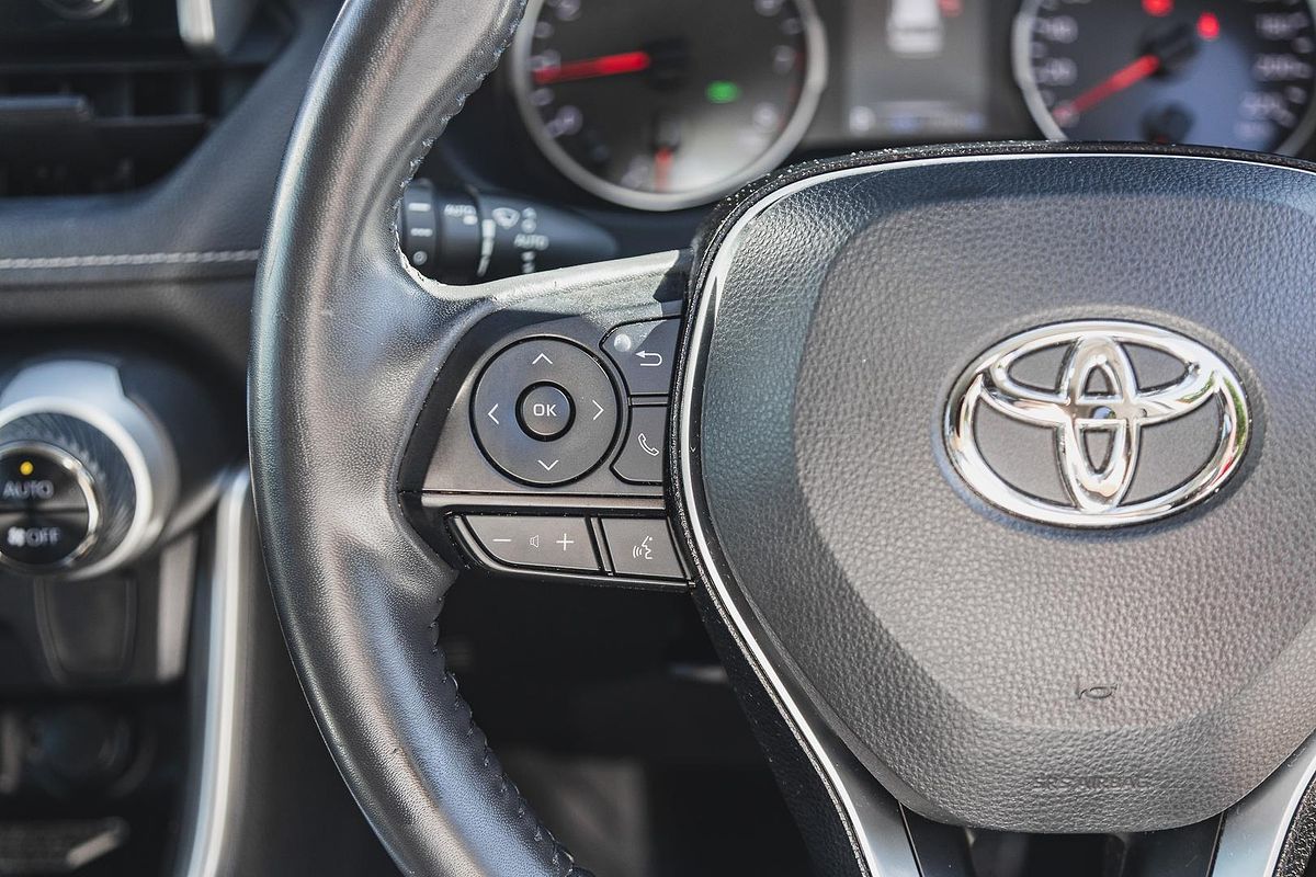 2020 Toyota RAV4 GXL MXAA52R