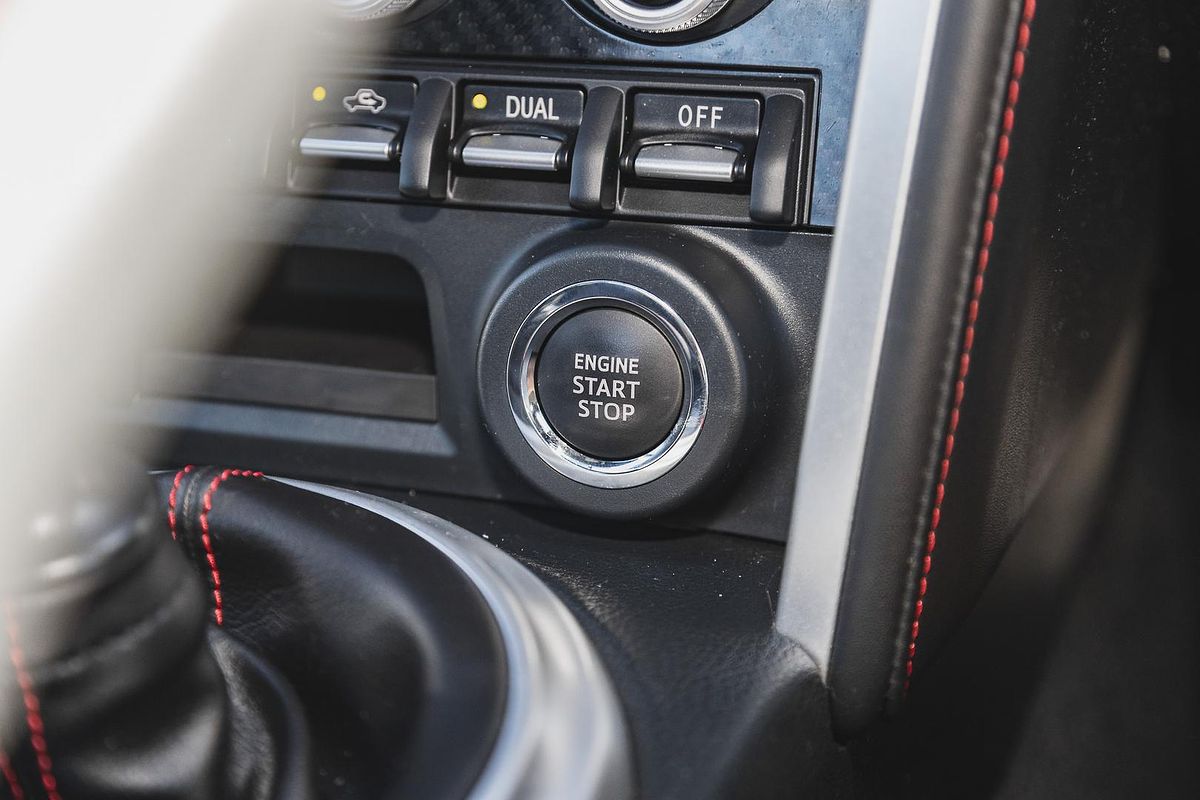 2018 Subaru BRZ ZC6