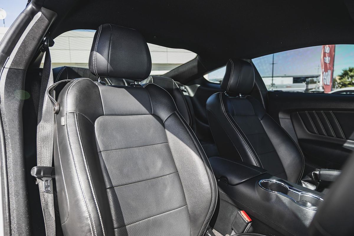 2017 Ford Mustang FM