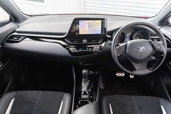 2021 Toyota C-HR GR Sport ZYX10R