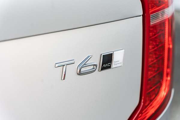 2021 Volvo XC90 T6 Inscription