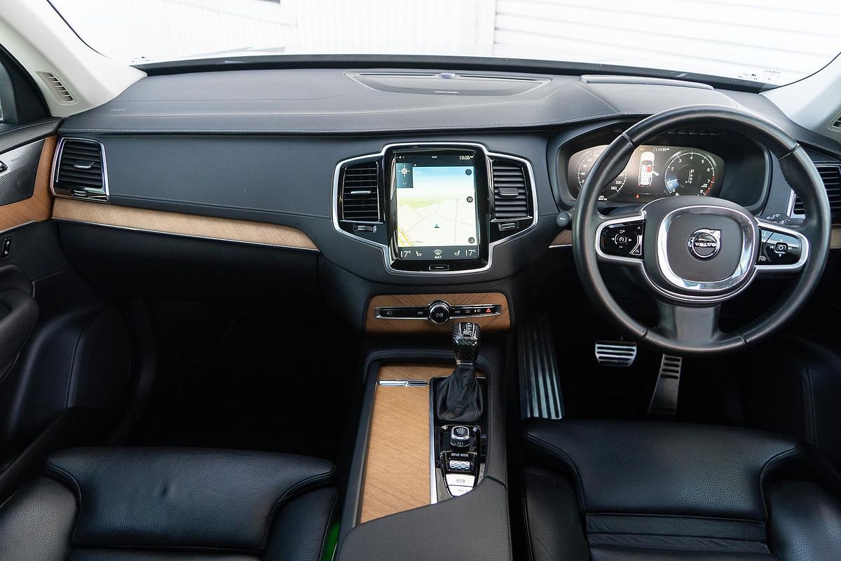 2021 Volvo XC90 T6 Inscription