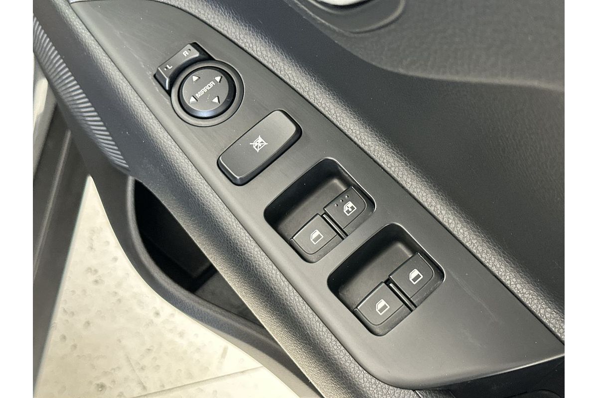 2022 Kia Stonic S YB