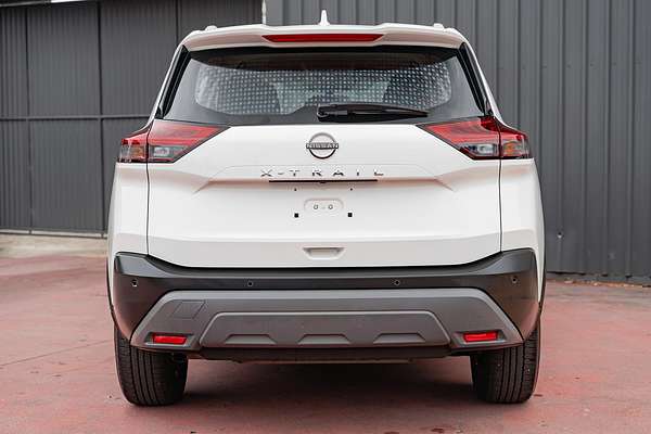 2024 Nissan X-TRAIL ST T33