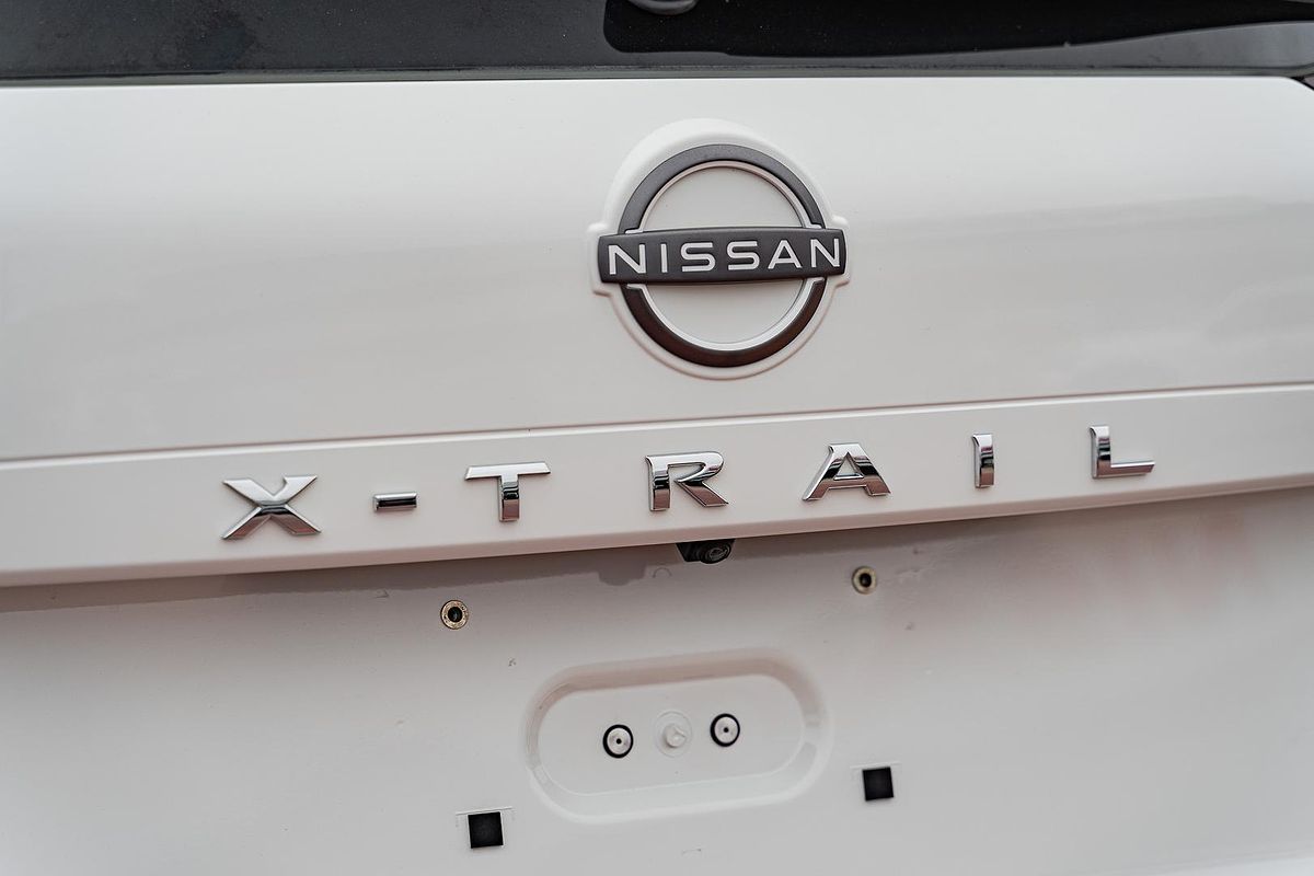 2024 Nissan X-TRAIL ST T33