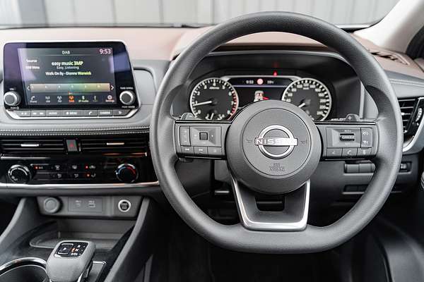 2024 Nissan X-TRAIL ST T33