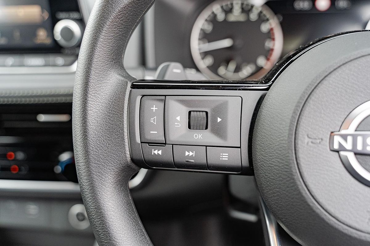 2024 Nissan X-TRAIL ST T33