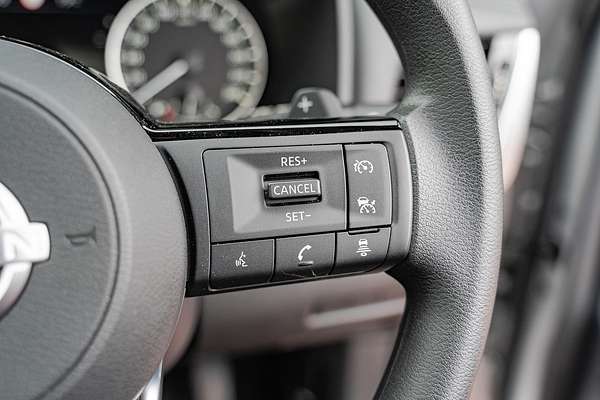 2024 Nissan X-TRAIL ST T33