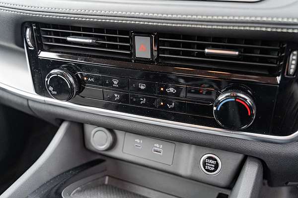 2024 Nissan X-TRAIL ST T33