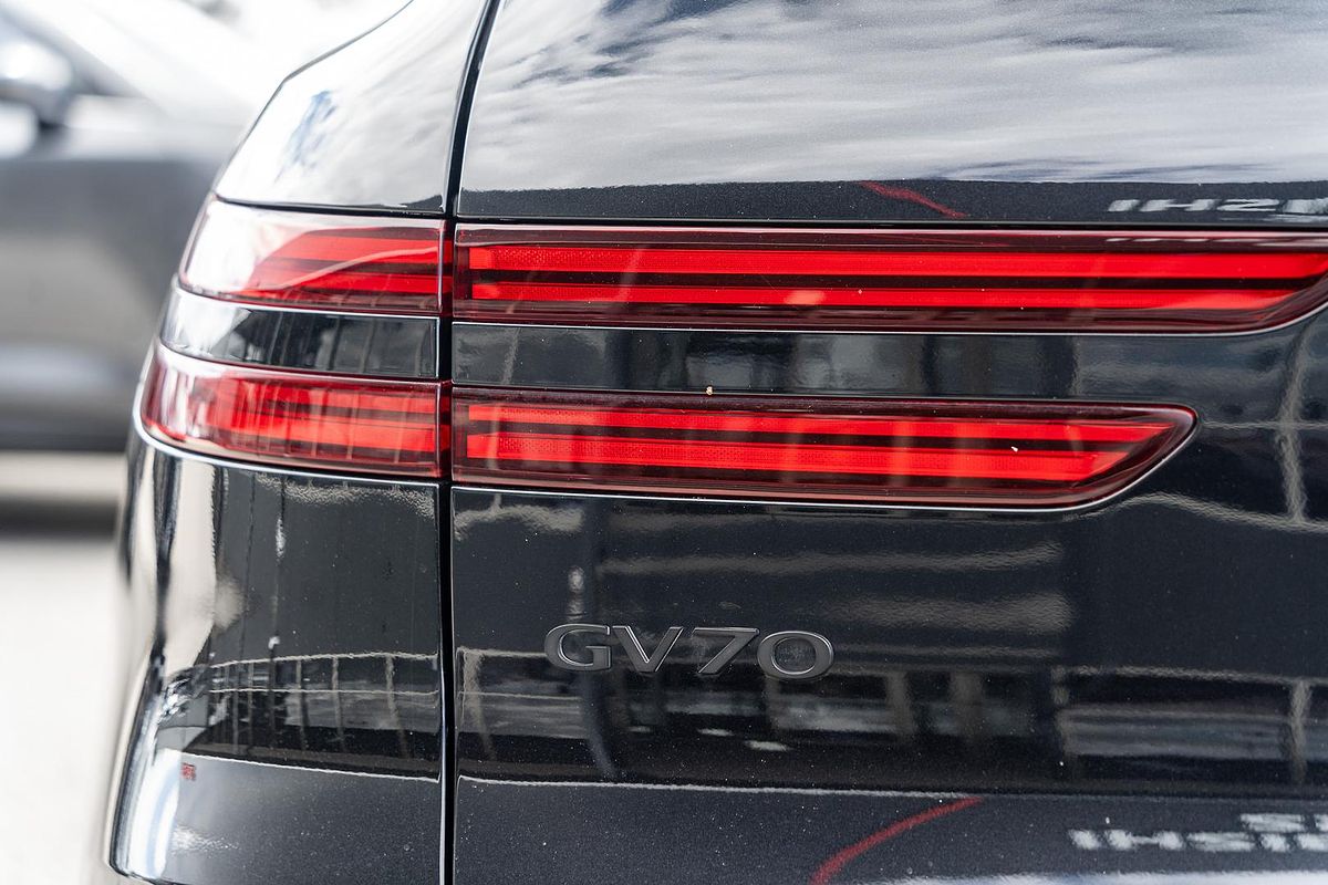 2021 Genesis GV70 3.5T AWD Sport JK.V1