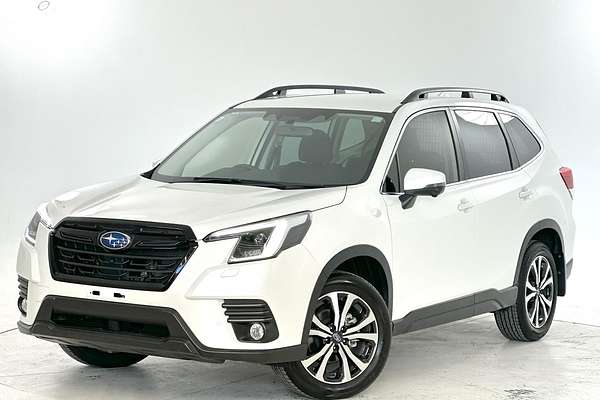2023 Subaru Forester 2.5i Premium S5