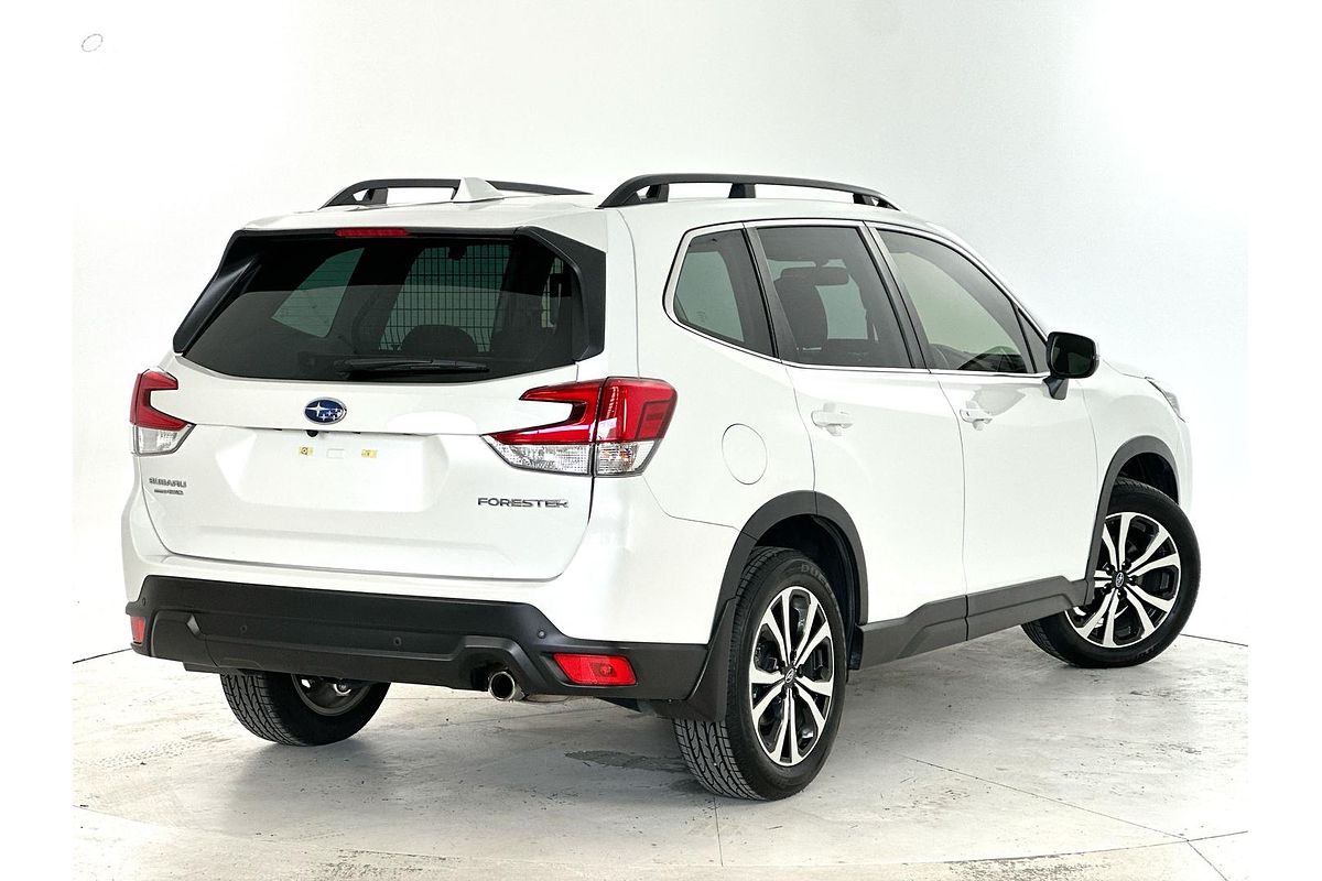 2023 Subaru Forester 2.5i Premium S5