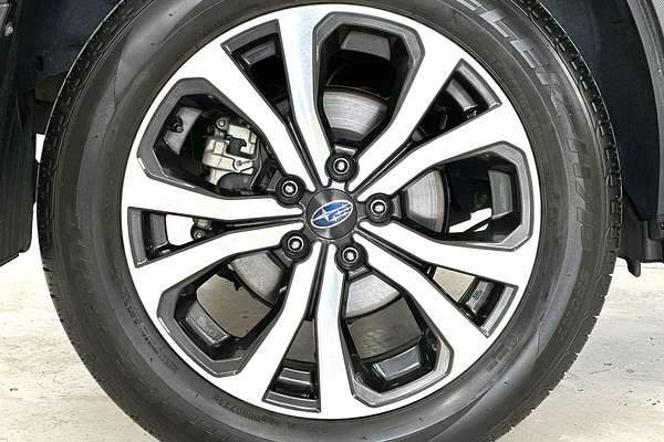 2023 Subaru Forester 2.5i Premium S5
