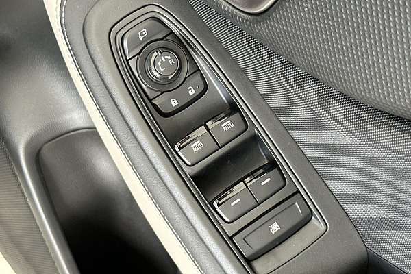 2023 Subaru Forester 2.5i Premium S5