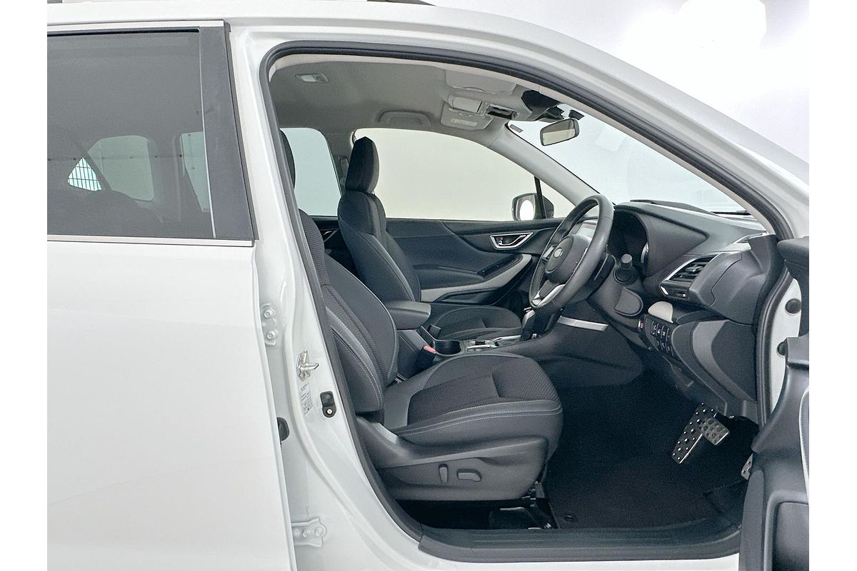 2023 Subaru Forester 2.5i Premium S5