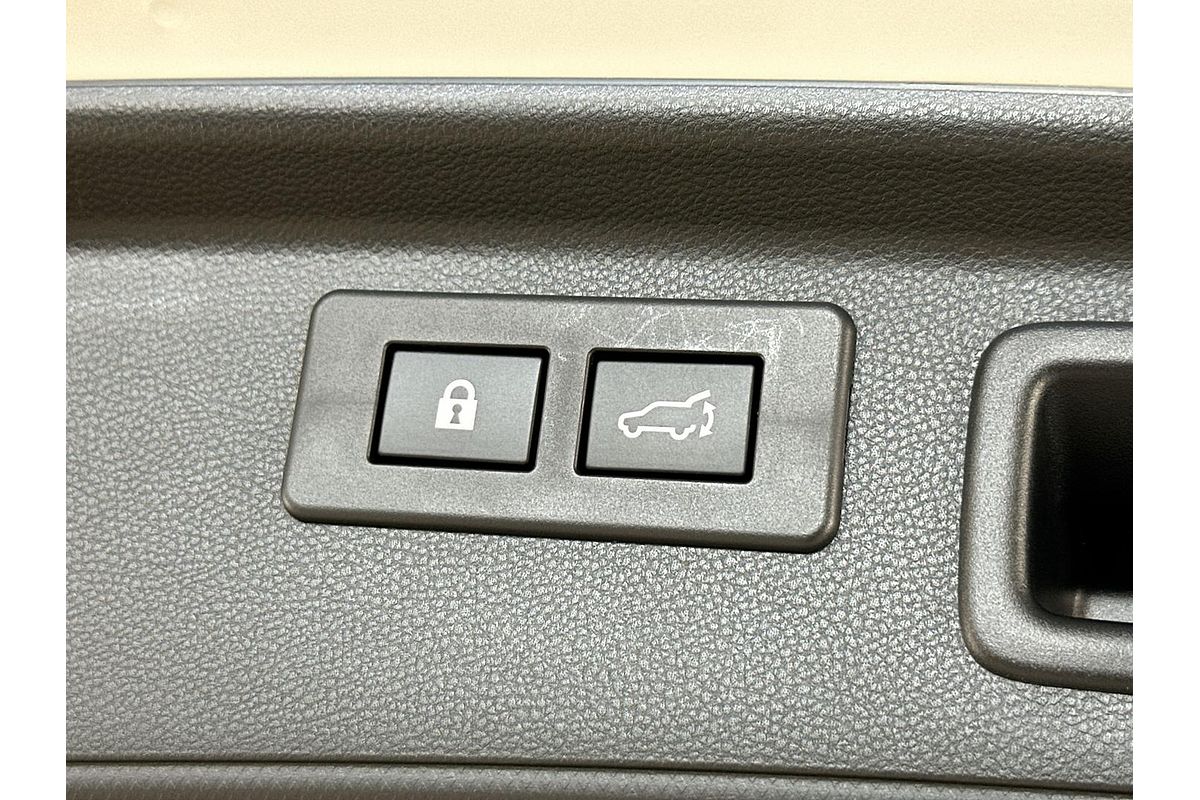 2023 Subaru Forester 2.5i Premium S5