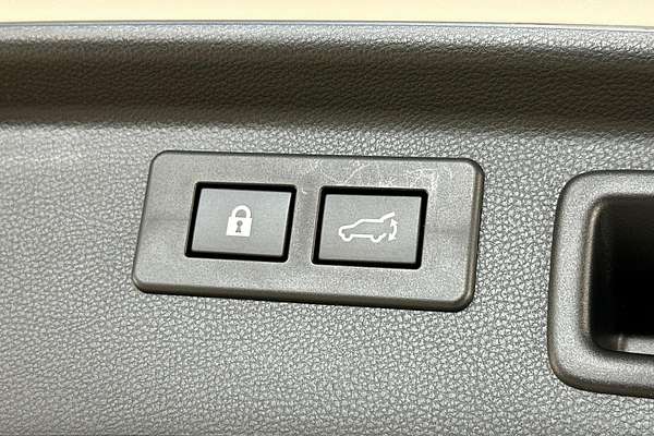 2023 Subaru Forester 2.5i Premium S5