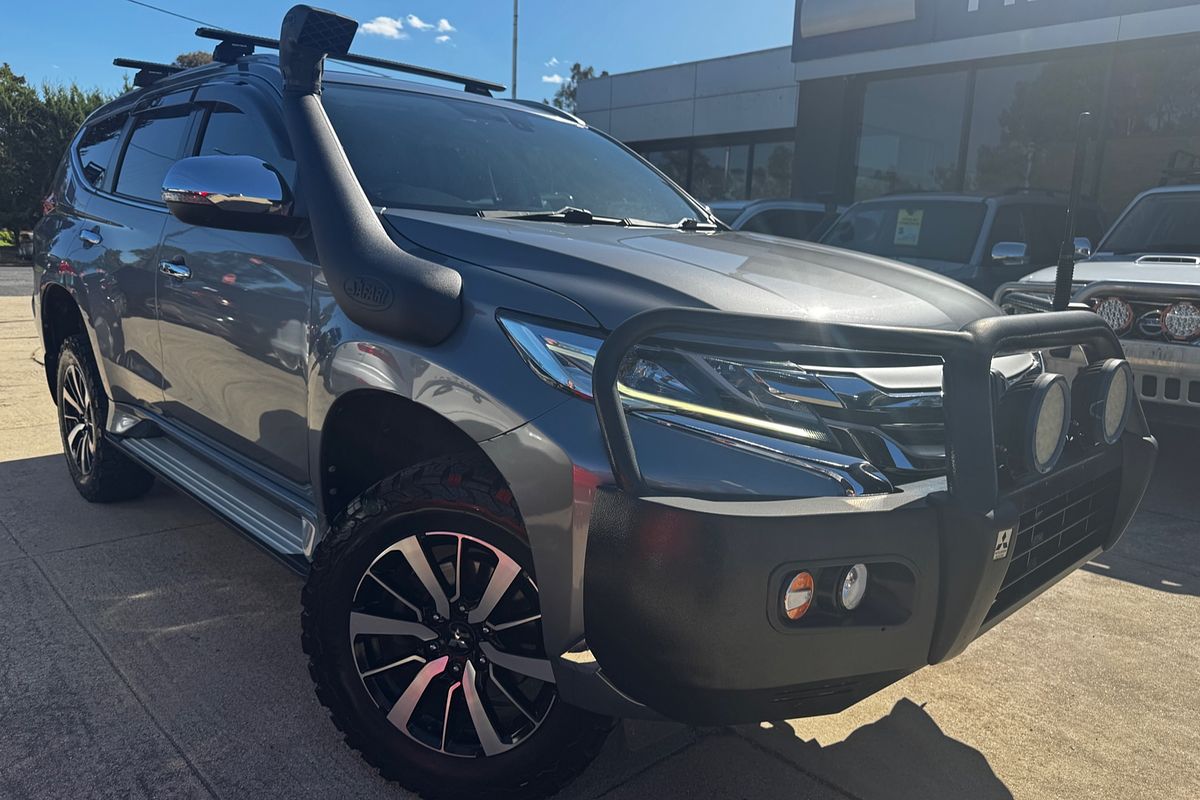 2017 Mitsubishi Pajero Sport GLS QE