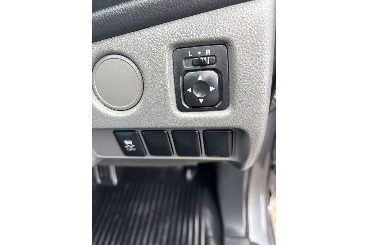 2017 Mitsubishi Triton