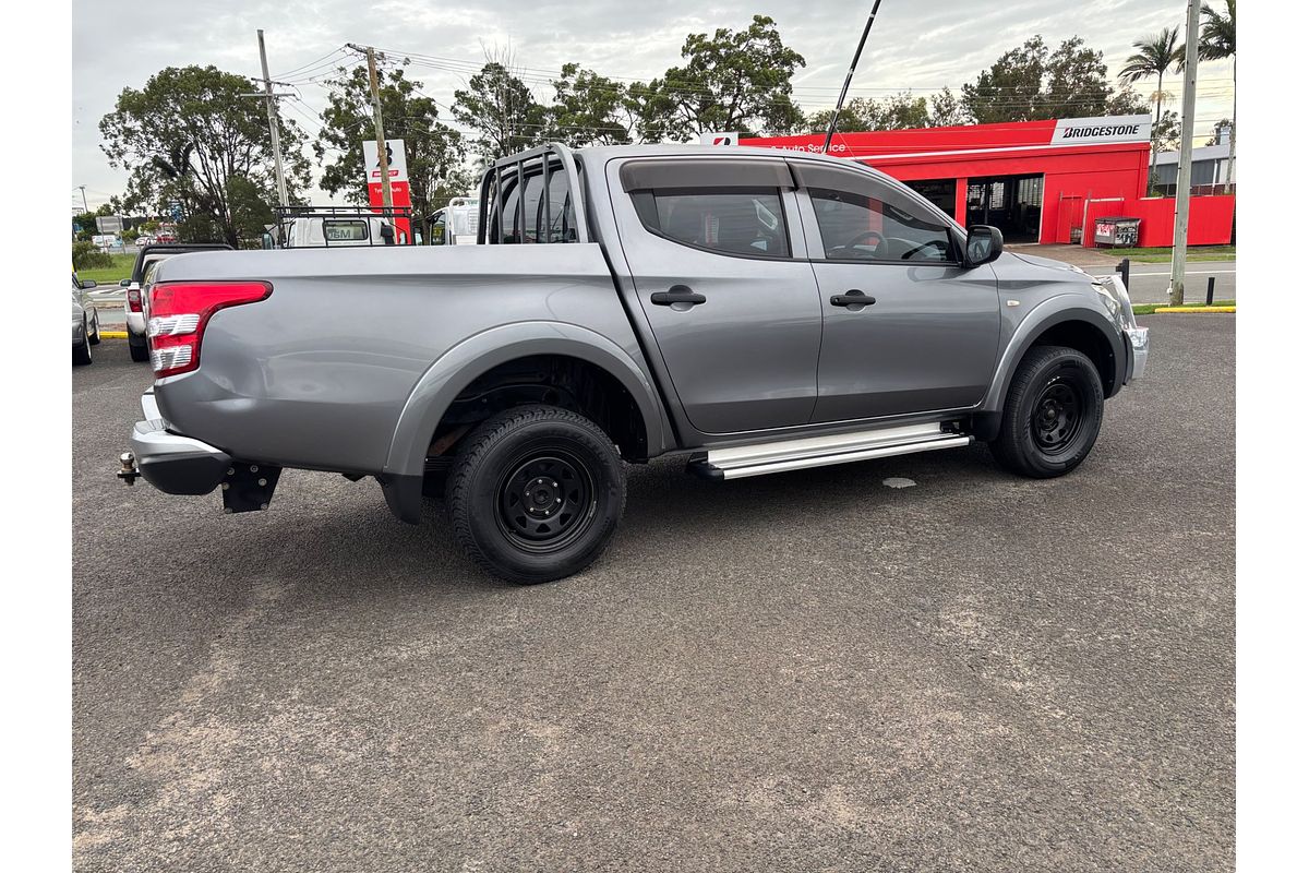 2017 Mitsubishi Triton