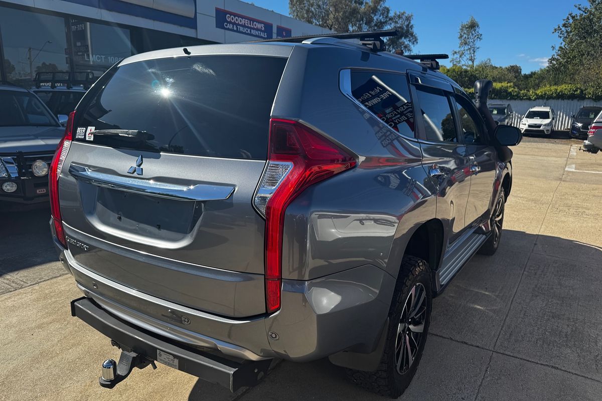 2017 Mitsubishi Pajero Sport GLS QE