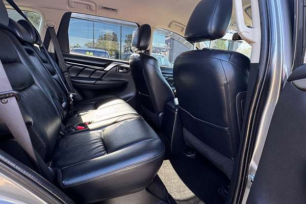 2017 Mitsubishi Pajero Sport GLS QE