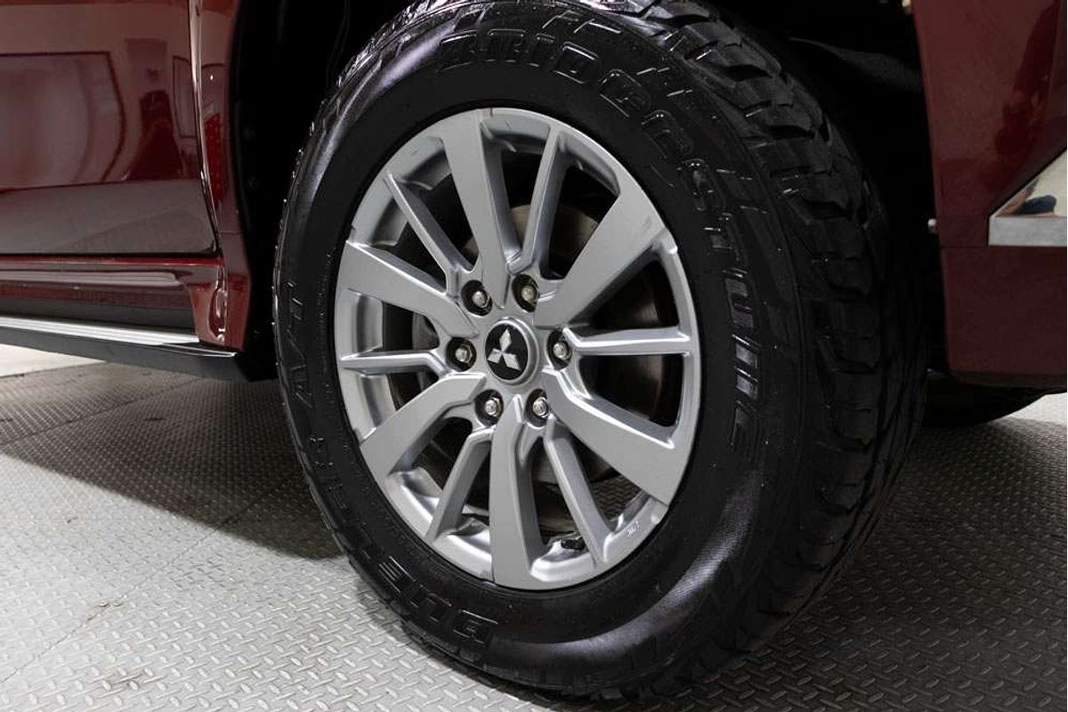 2019 Mitsubishi Pajero Sport GLX QE