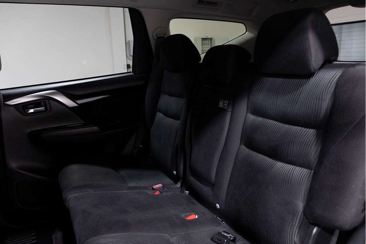 2019 Mitsubishi Pajero Sport GLX QE