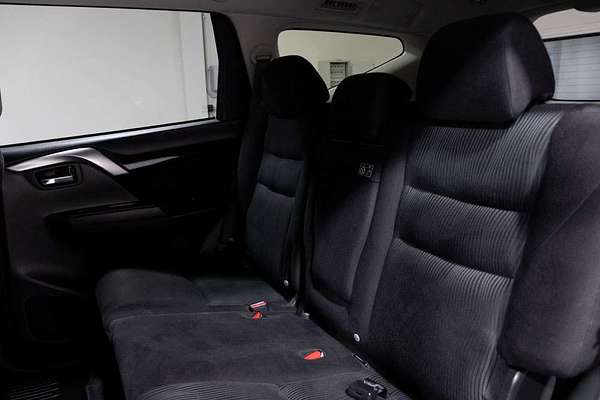 2019 Mitsubishi Pajero Sport GLX QE