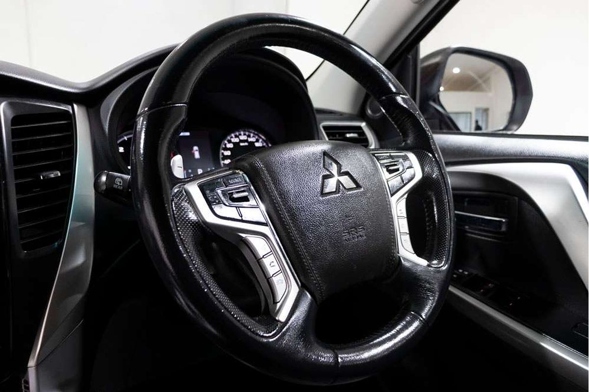 2019 Mitsubishi Pajero Sport GLX QE