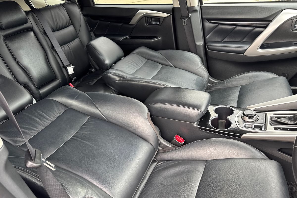 2016 Mitsubishi Pajero Sport GLS QE