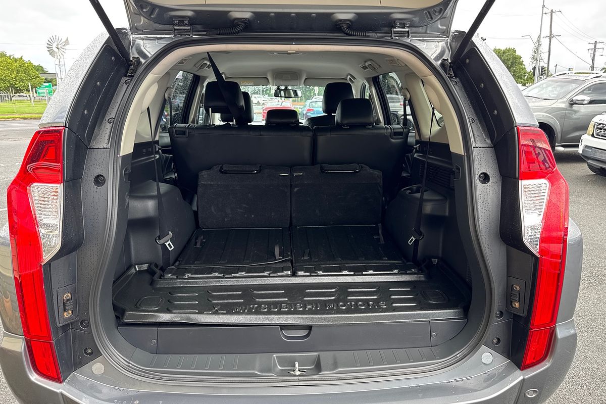 2016 Mitsubishi Pajero Sport GLS QE