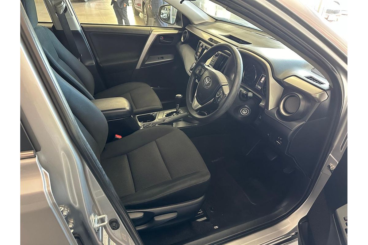 2018 Toyota RAV4 GX ASA44R